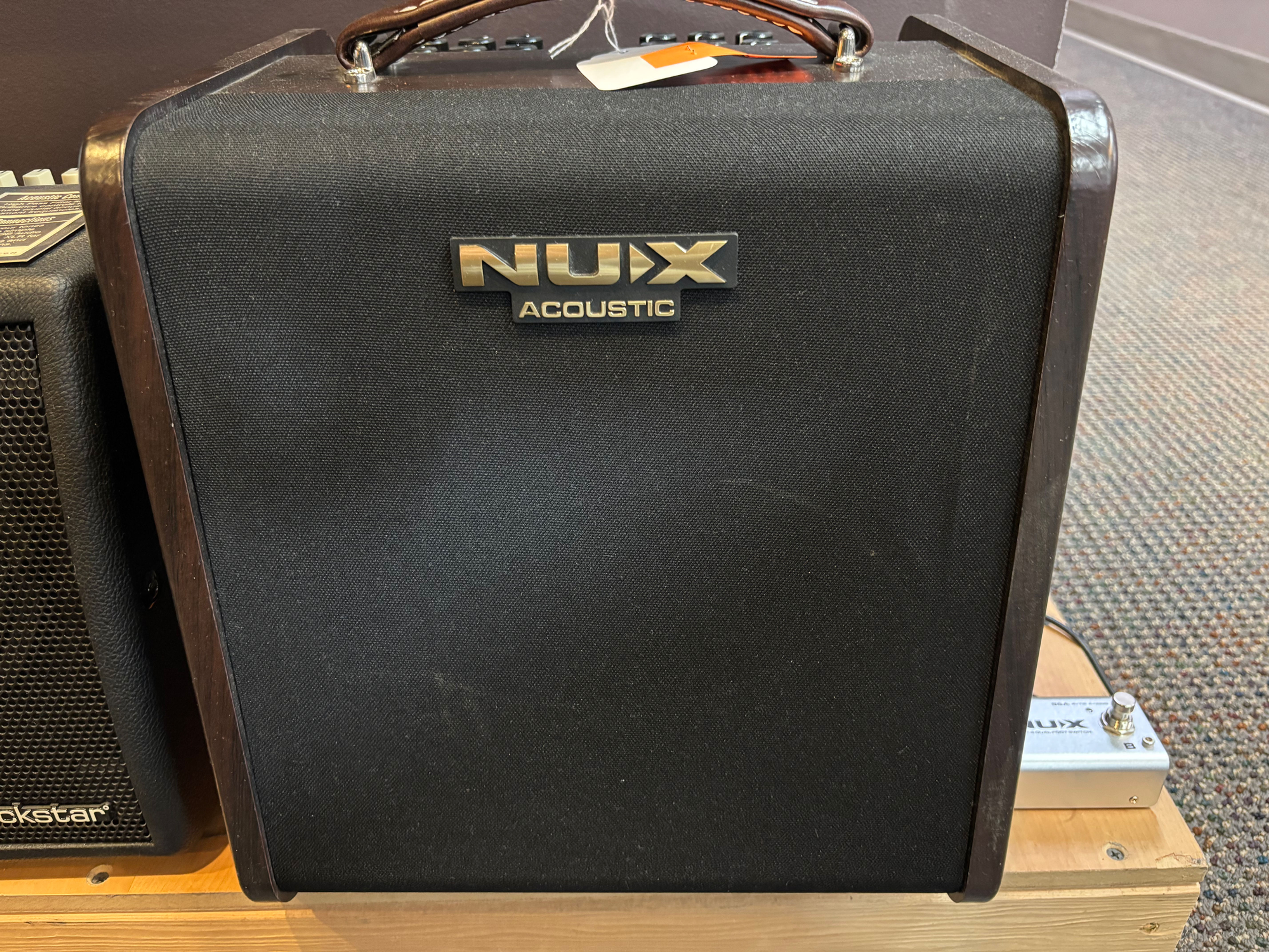*USED* Nux Stagemaster 2 AC-80 Acoustic Guitar Amp