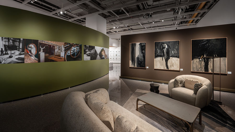 在掛毯商父母創造的氛圍中，Bruno從小沉浸在裝飾世界裏，9歲開始畫畫。「繪畫是做設計構思的關鍵表達和溝通方式」，Bruno 說，「它源於我們無意識與自然界事物間彼此影響、相互塑造的過程。」