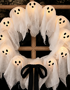 Ghost Wreath.png