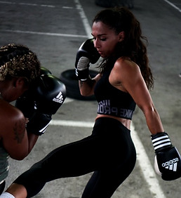 cours de boxe femme à Orange