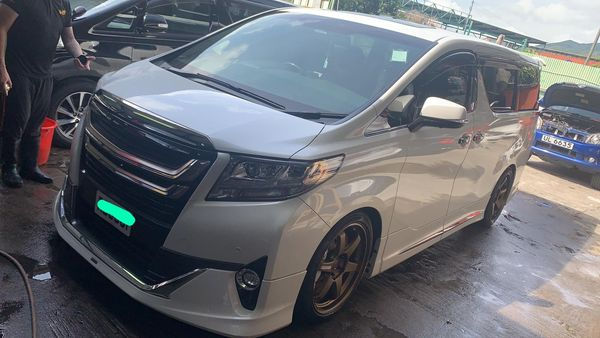 縮圖：2015 Toyota -  ALPHARD 3.5 EXECUTIVE LOUNGE