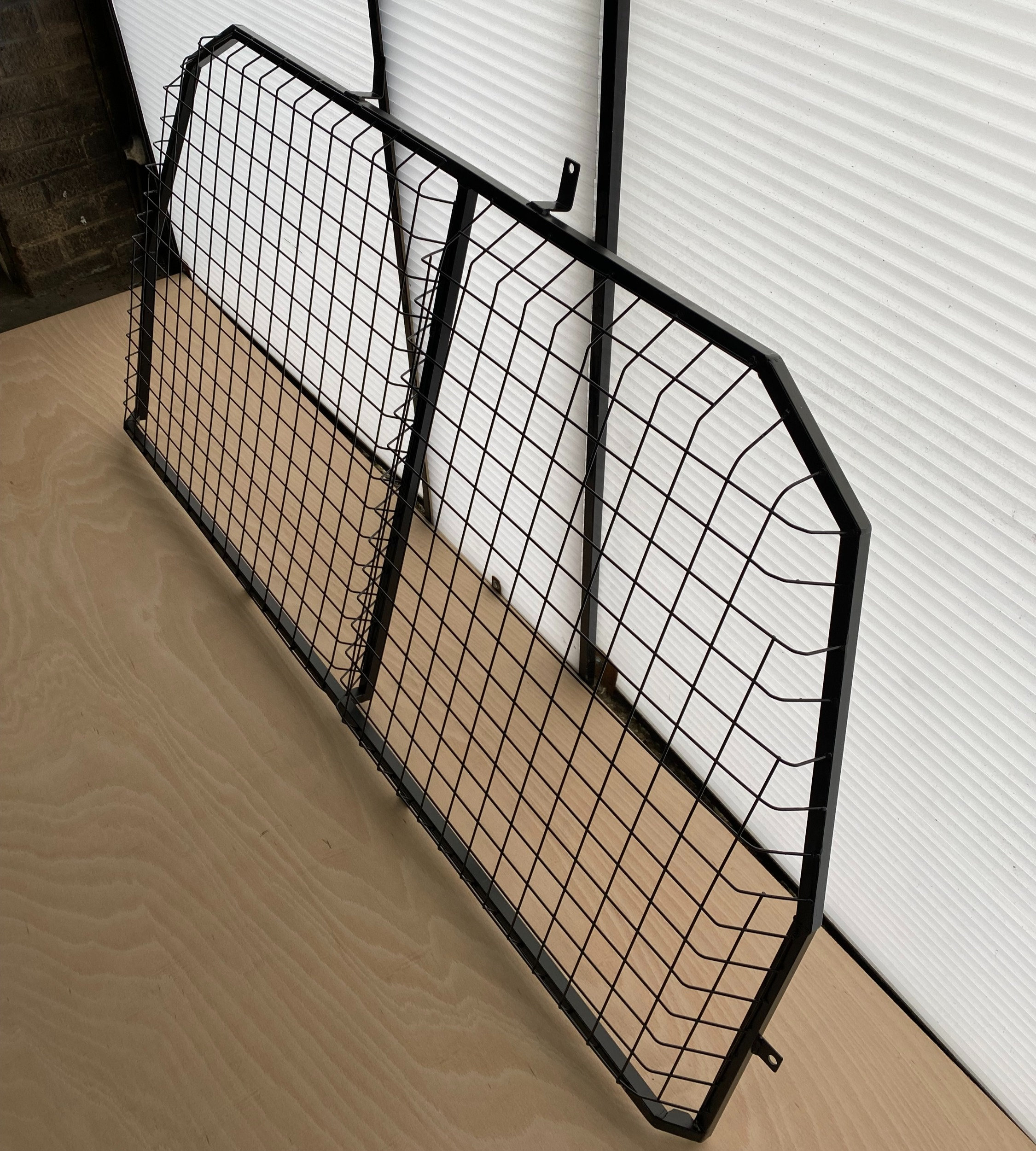 transit custom bulkhead hatch
