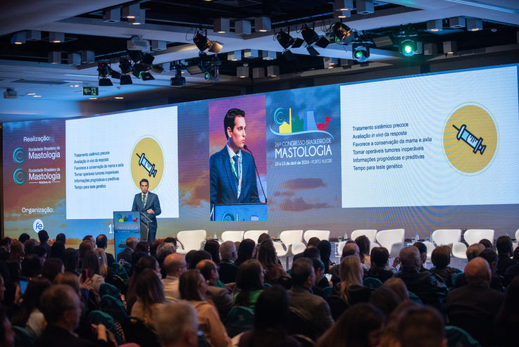 Na Smart Imagens, entendemos que cada evento corporativo é uma oportunidade estratégica de comunicação. Seja um congresso, palestra, evento esportivo ou ação empresarial, nosso compromisso é transformar esses momentos em conteúdos de alto impacto.

Com equipamentos de ponta e uma equipe especializada, registramos cada detalhe com qualidade, agilidade e sensibilidade, sempre alinhados aos objetivos da sua marca.
Mais do que cobertura, entregamos vídeos que contam histórias, geram conexão e reforçam a imagem da sua empresa no mercado.