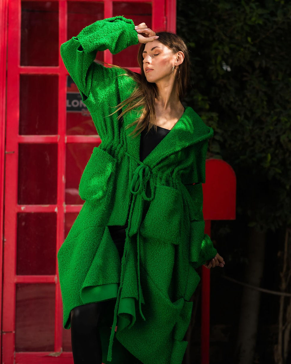 Thumbnail: The rapped wool coat 
