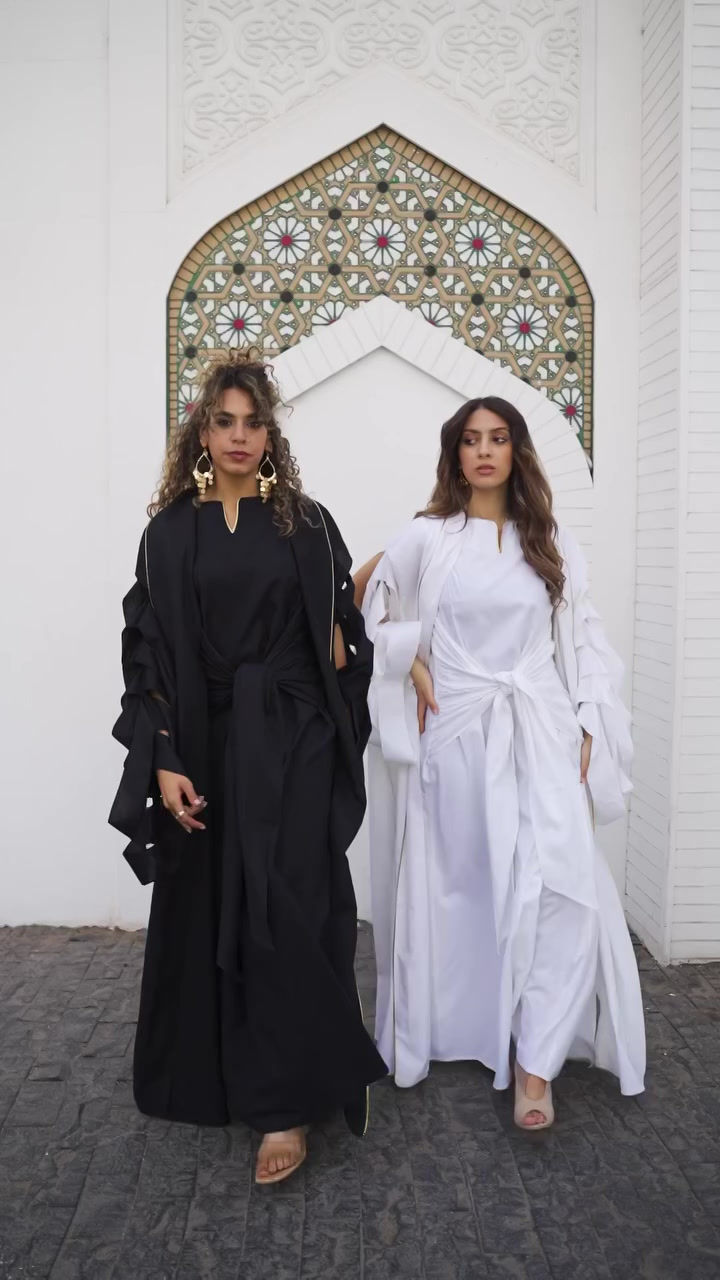 Thumbnail: Sogoud cut off sleeves kaftan set