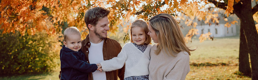 Herbst_Familienshooting_Grafenegg_16x5web.jpg
