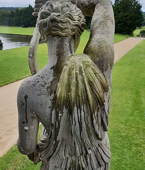 Conservation cleaning treatment to marble sculpture