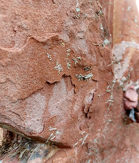 sandstone delamination