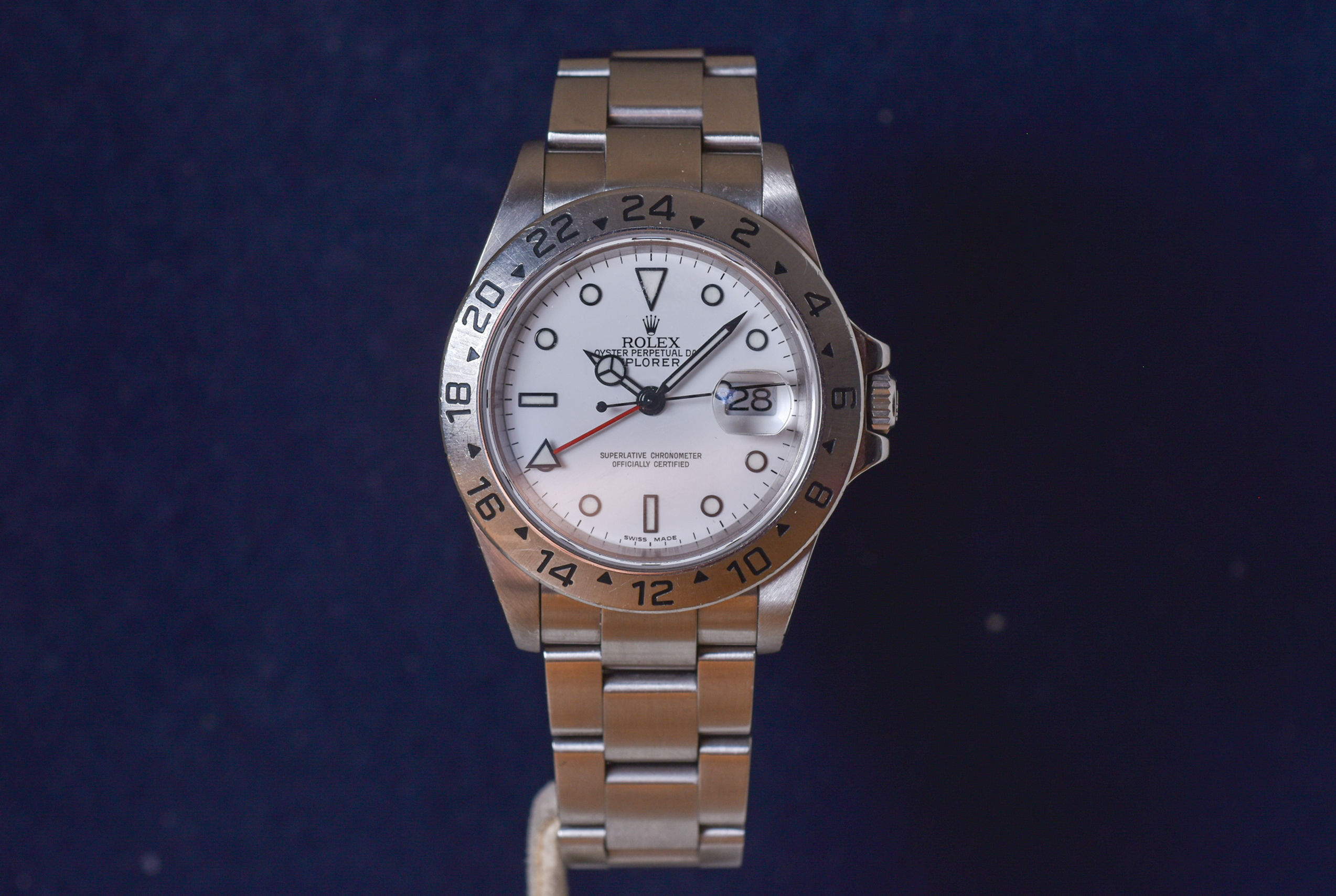 Rolex 16570 Explorer II Polar Dial boite + papiers 