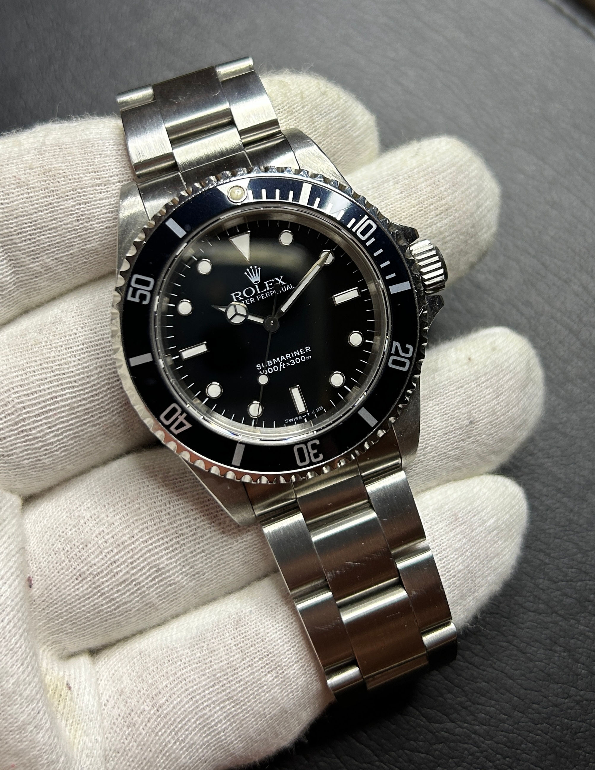 Rolex 14060 Submariner