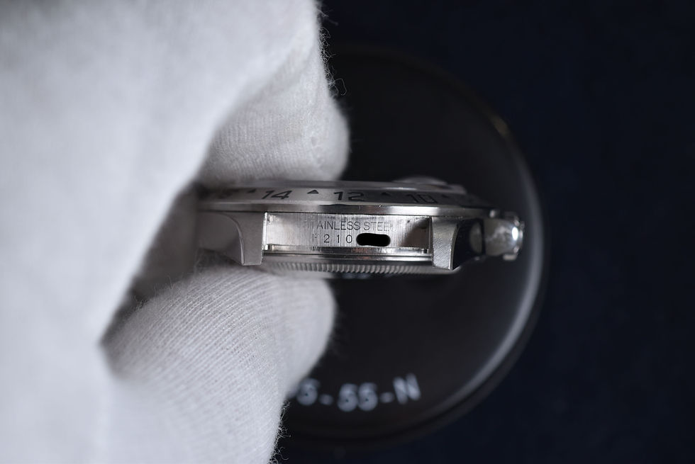 Miniature : Rolex 16570 Explorer II Polar Dial boite + papiers 