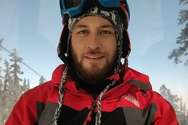 ABOUT | Mohsin Memon