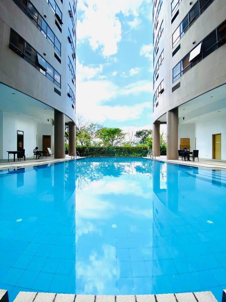 Thumbnail: FOR RENT Rare 2 Bedroom Bi level  Lower Penthouse  Icon Residences with views