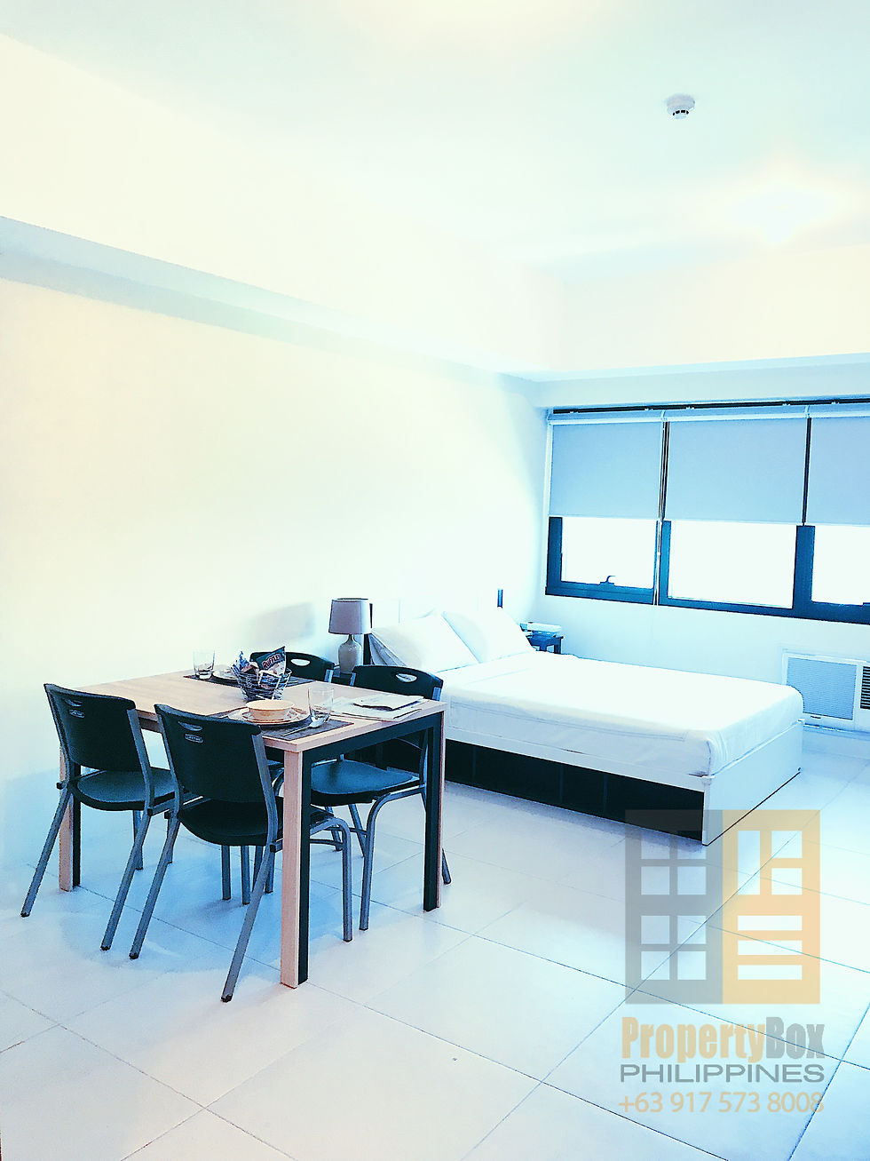 Thumbnail: FOR RENT Icon Plaza Executive Studio Condo BGC