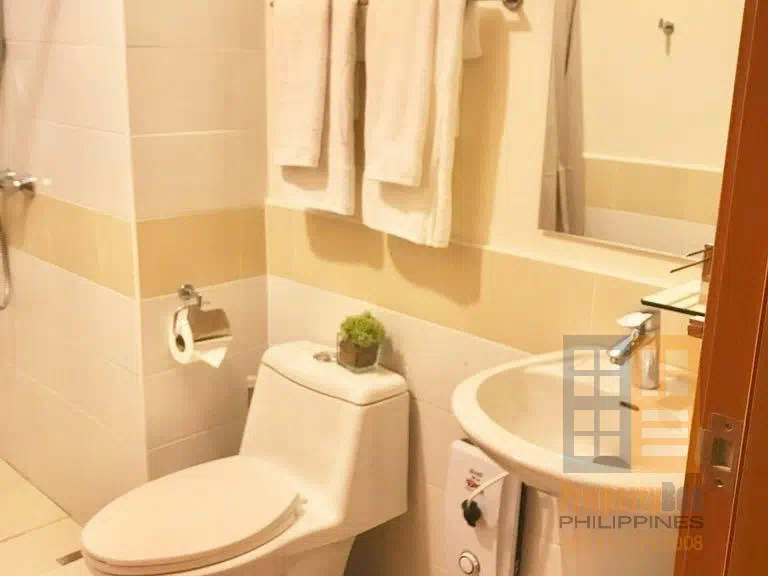 Thumbnail: FOR RENT Trion Tower Stylish 1 Bedroom in BGC