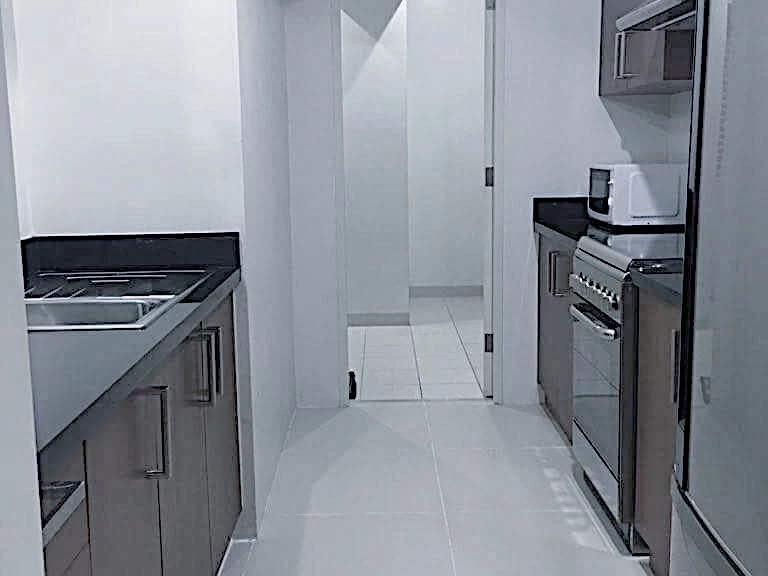 Thumbnail: FOR RENT Red Oak Two Serendra 2 Bedroom BGC