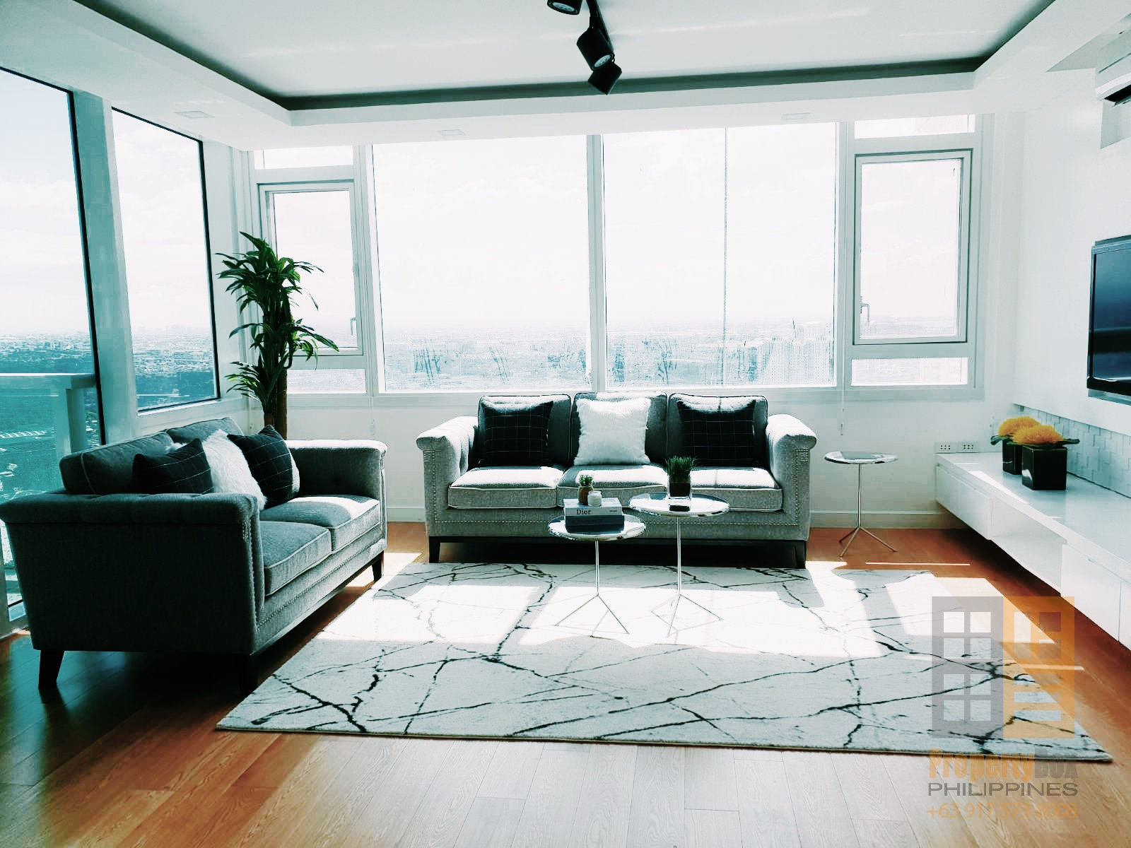 Beautiful Park Terraces 3 Bedroom Condo Makati for Rent