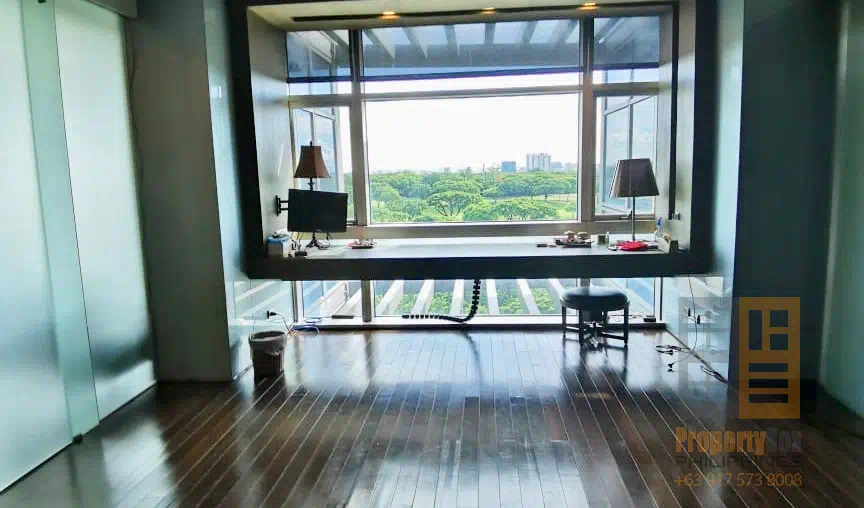 Thumbnail: FOR RENT Pacific Plaza Towers 3 Bedroom Condo BGC