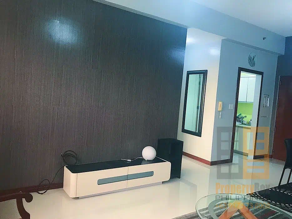 Thumbnail: FOR RENT Icon Residences 1 Bedroom Flat Golf View in  BGC