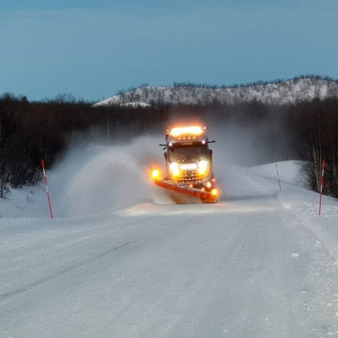 Séjour d'observation des aurores boréales en Finlande - Déneigement des routes