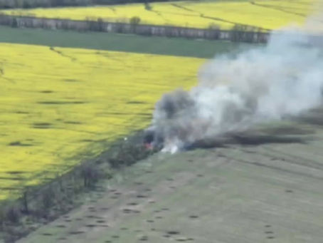 «Святковий» феєрверк: детонація боєкомплекту ворожої техніки після влучного пострілу 128 бригади