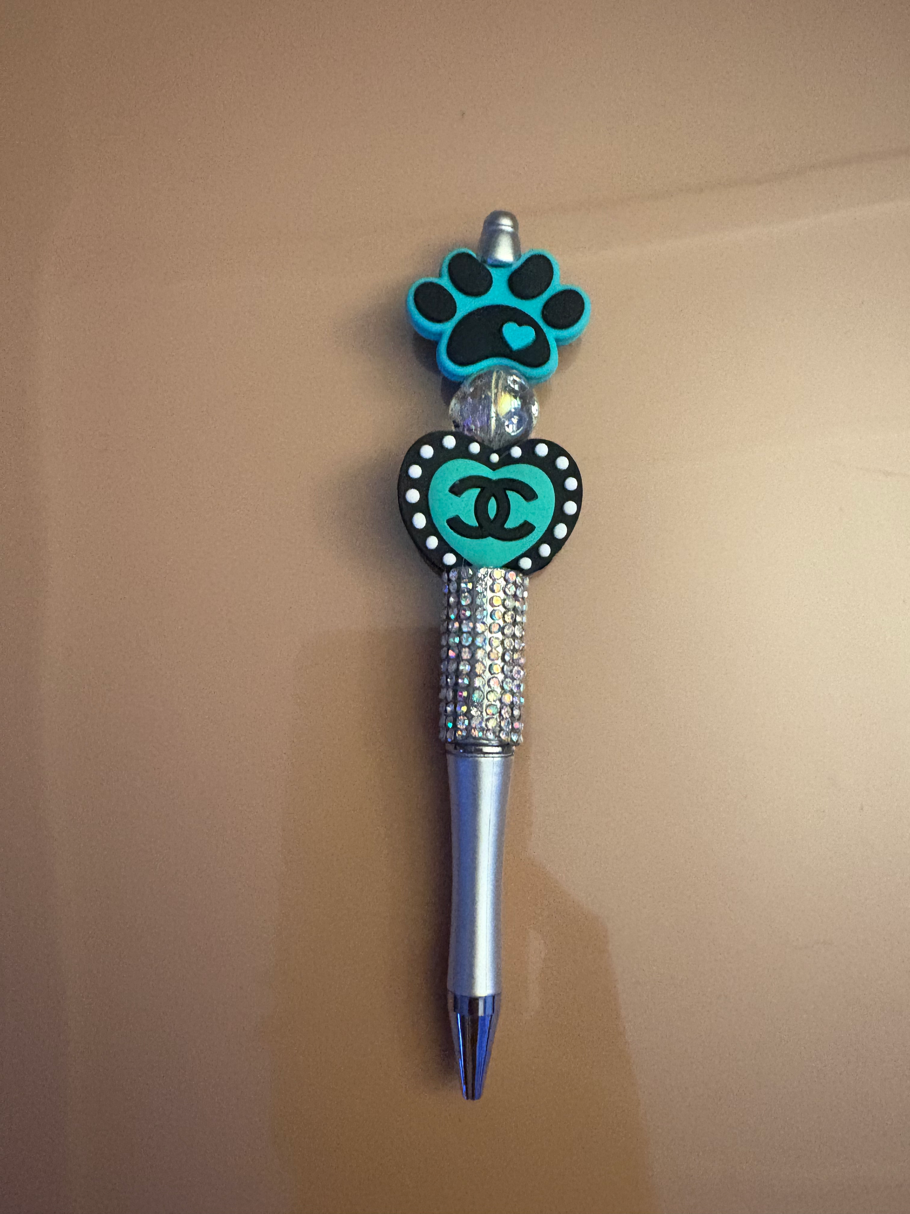 Paw print pen 