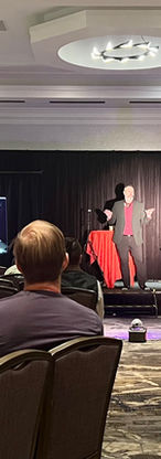 Paul Prator performing at Magistrorum.