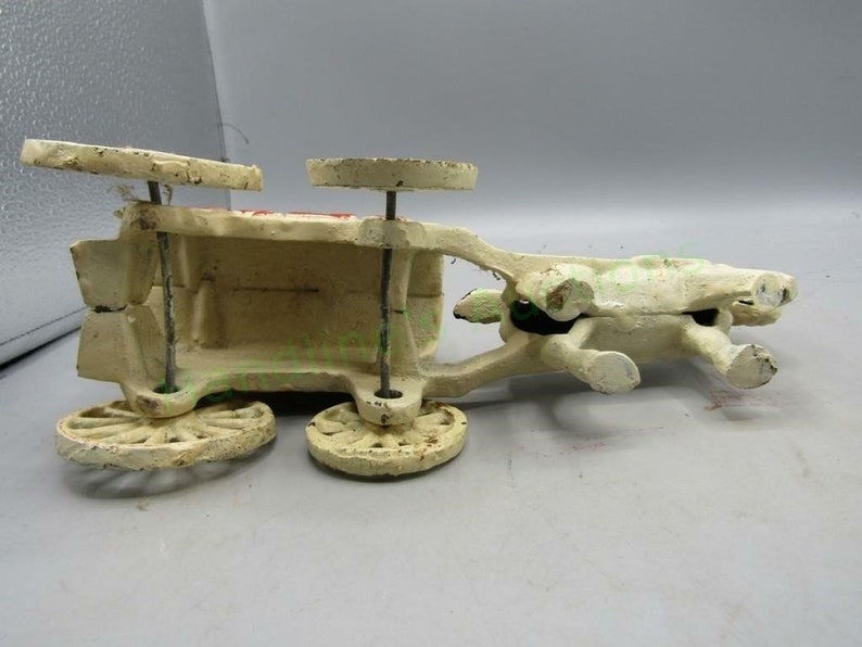 Miniature : White Painted Fresh Milk Cast Iron Horse and Cart