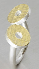 ring gold silber modernes schmuckdesign zwei machen schmuck essen goldschmiede juwelier recycling gold oekogold fairtrade anfertigung