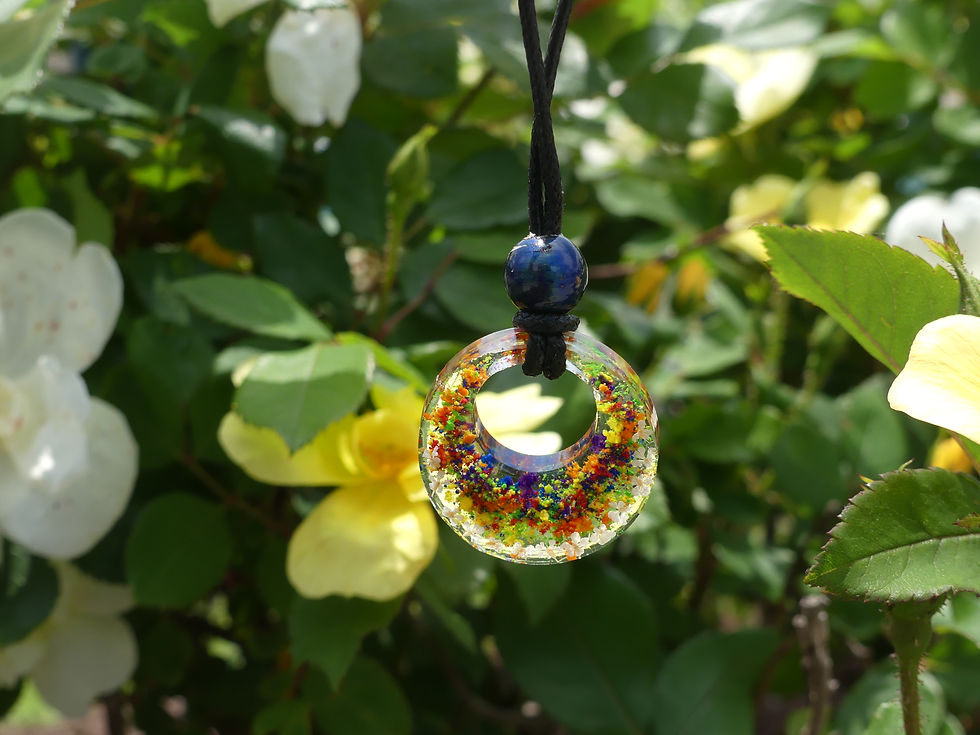 Thumbnail: Color Dust with Flowers Necklace