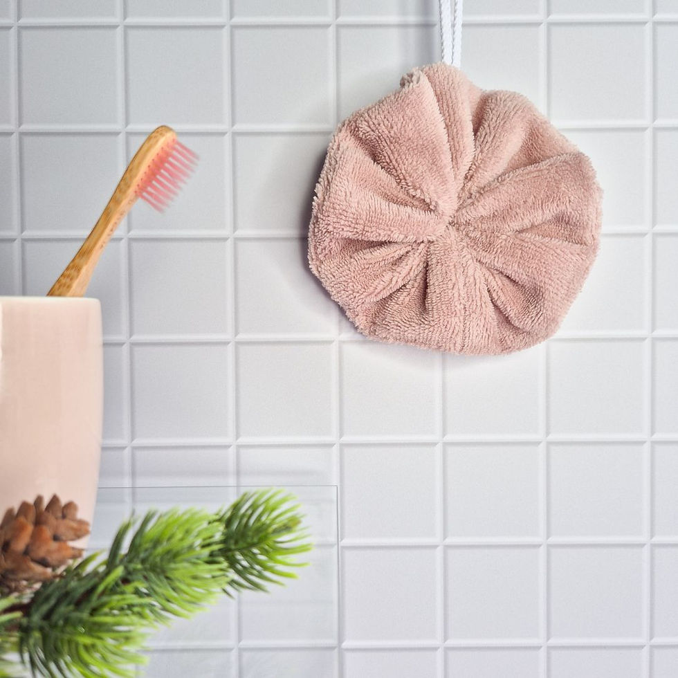 Miniature : Fleur de douche en éponge de bambou créée par Mes cadeaux toudoux en Bretagne