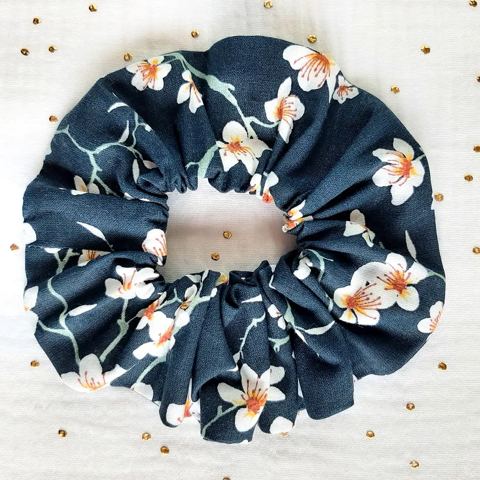 Miniature : Chouchou fleurs d'amandier pour adulte créé par Mes cadeaux toudoux