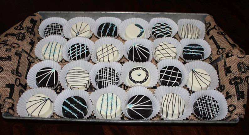 Thumbnail: Chocolate Coated Oreo's (12)