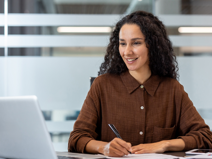 Can Existing Employees Complete a Business Administrator Apprenticeship?