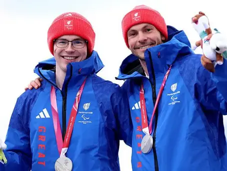 Simpson and guide Poth win Paralympic silver for GB
