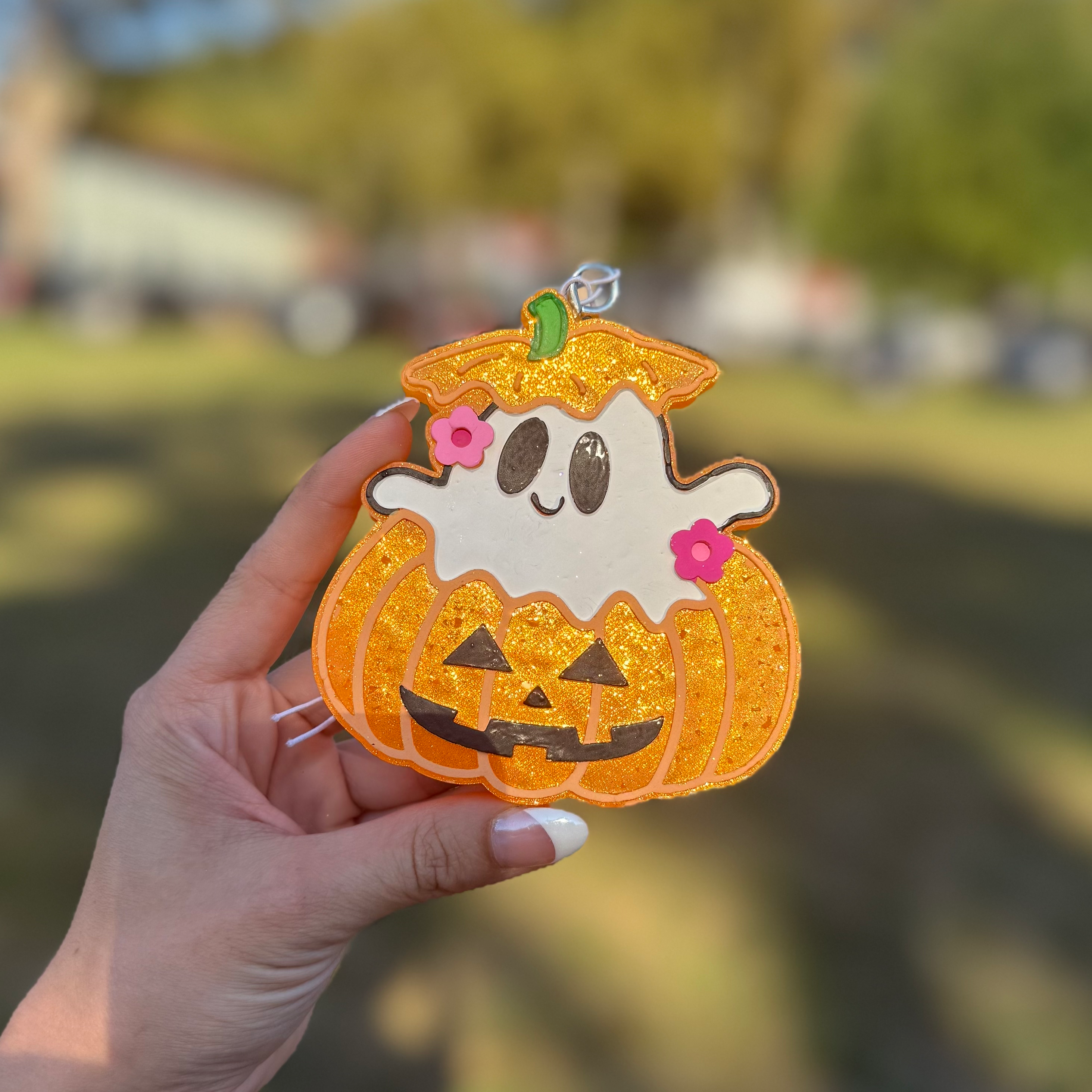 Cutie ghost pumpkin