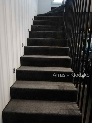 WYKŁADZINA NA SCHODY4.jpg