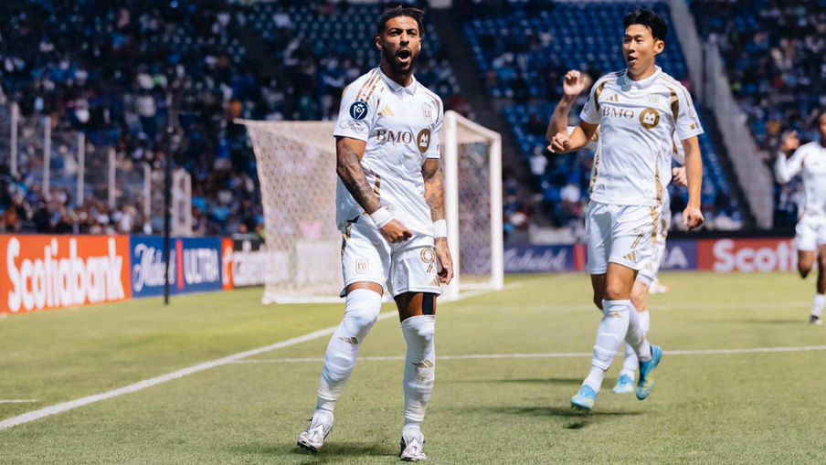 Cruz Azul 1–1 Los Angeles Football Club (1-4)