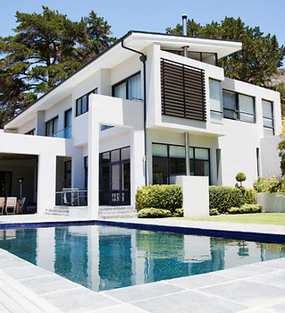 Large Modern House with Pool