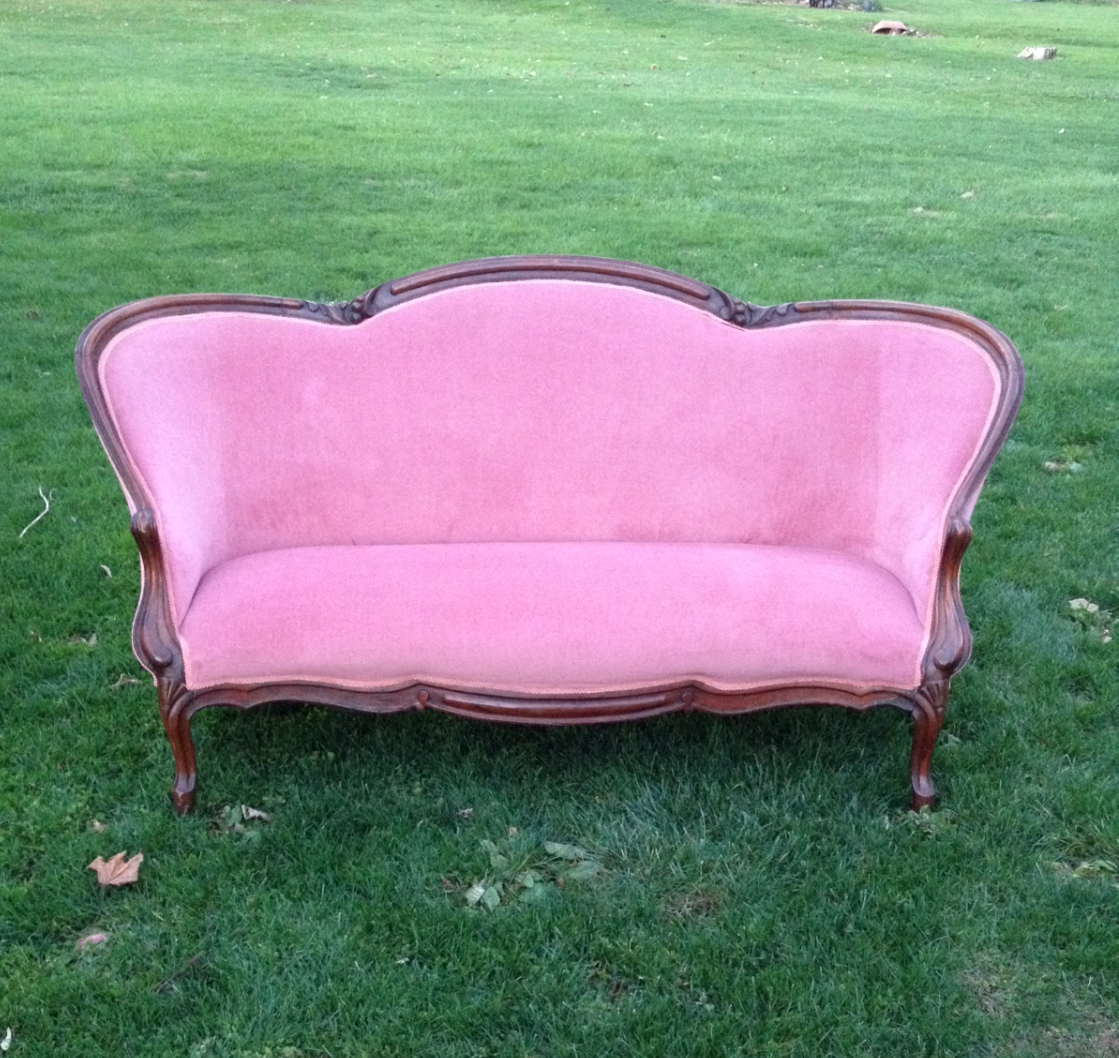 Dusty Mauve Victorian Sofa
