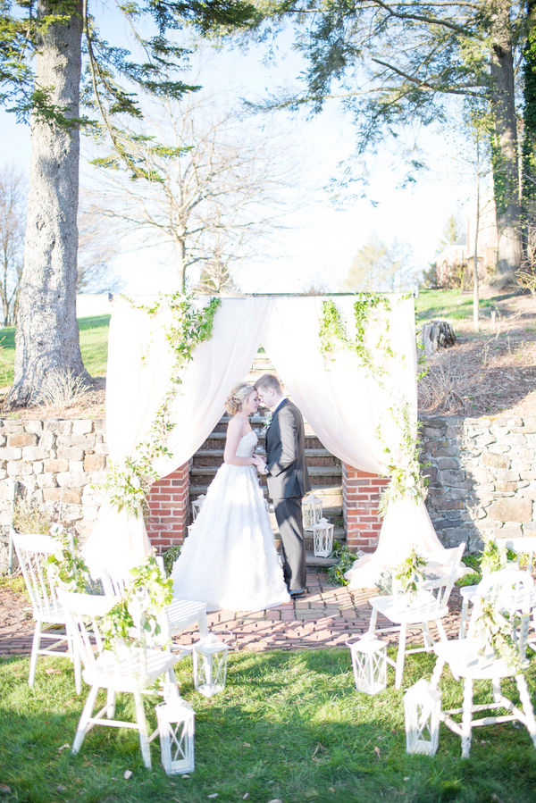 Thumbnail: White Lantern