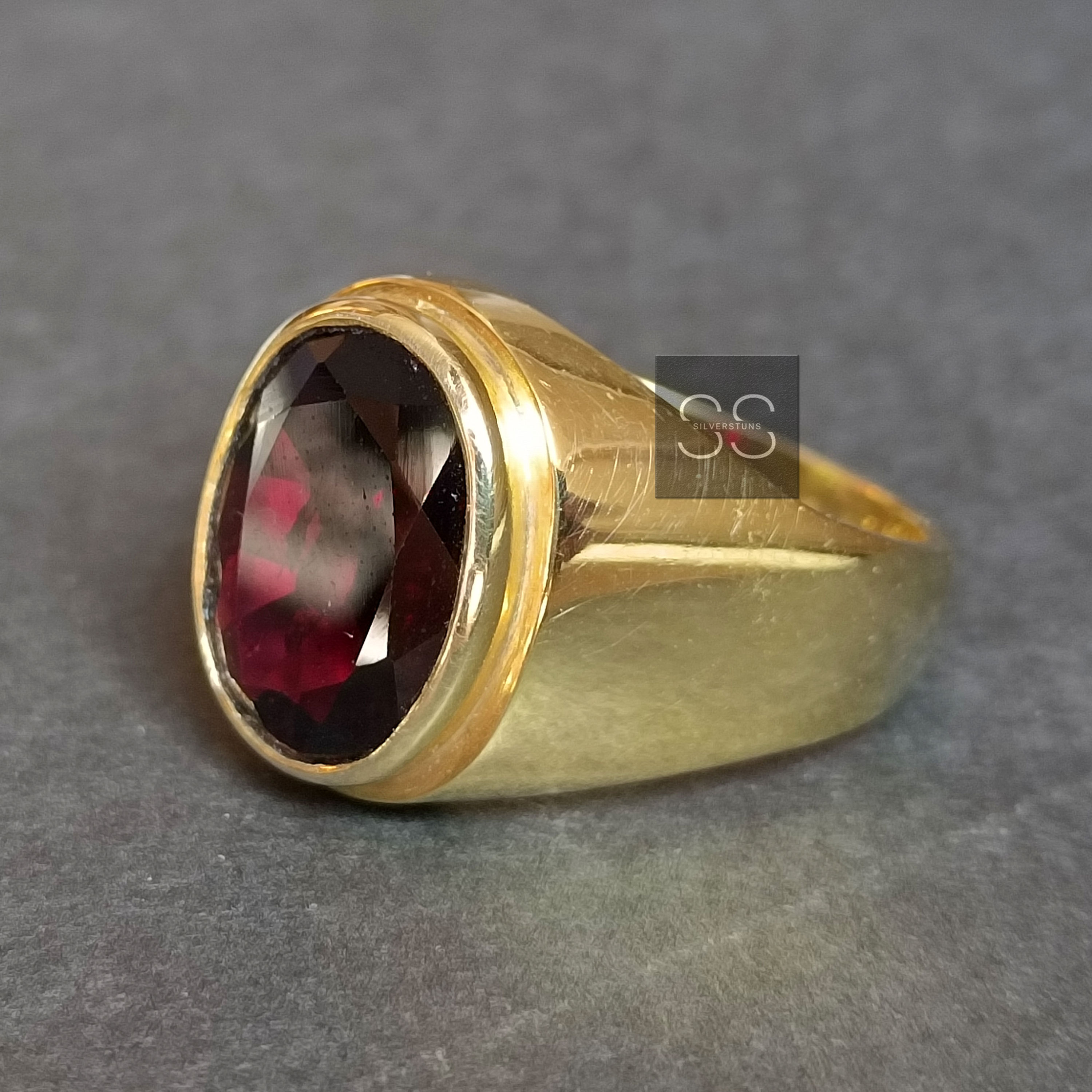 Garnet Gold Ring