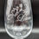 Miniaturbild: Verre à pied personalisé avec un prénom et précédé d'une frise cœur