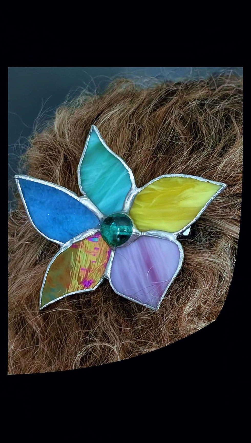 Thumbnail: vidéo Barrettes en forme de fleur, collection Talya Fleur de Lumière