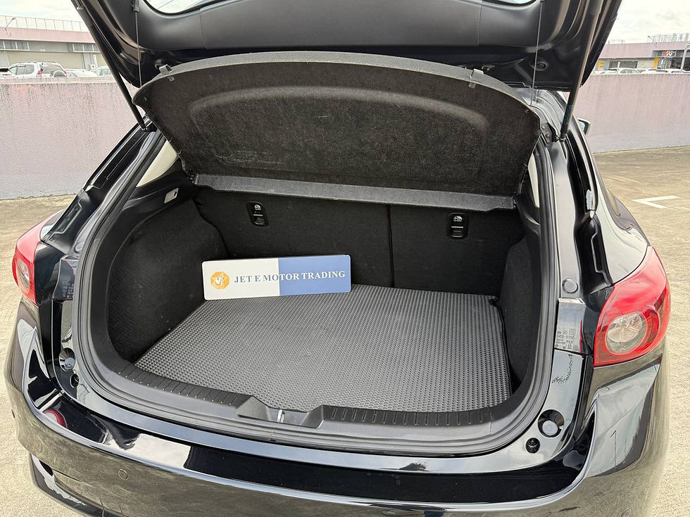 Thumbnail: Mazda 3 HB 1.5A Deluxe