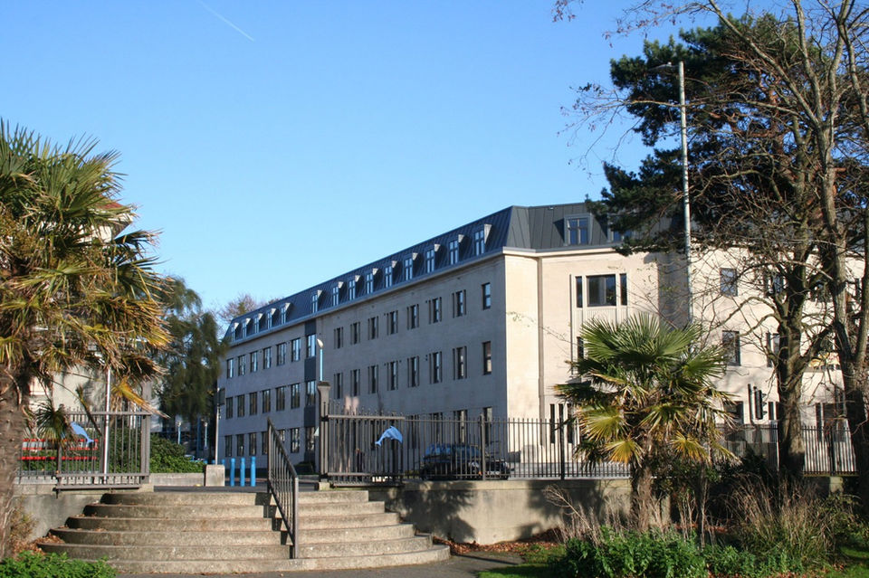 Metropolitan Exterior