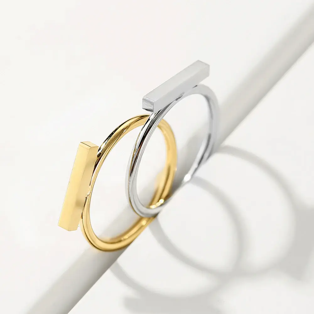 Arya Minimalist Stackable Ring