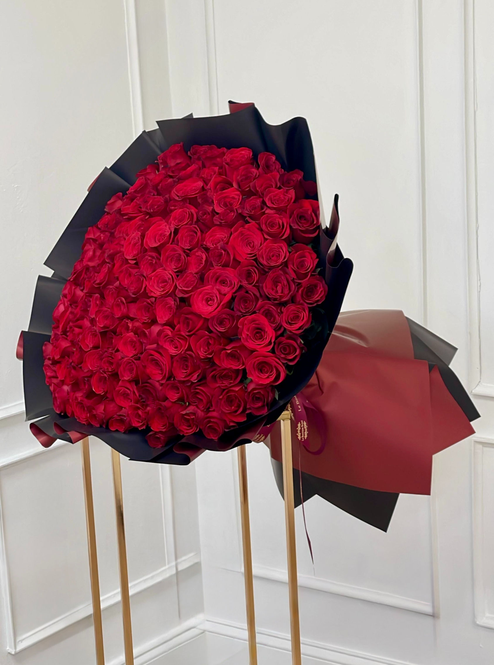 Long Stem Red Rose Bouquet