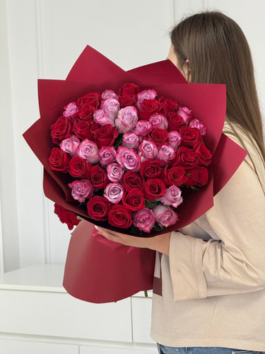Red and Purple Long Stem Rose Bouquet | Le Boutique Royal