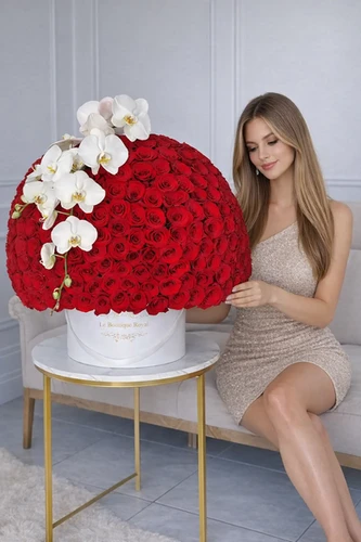 Signature Red Roses with Orchid | Le Boutique Royal